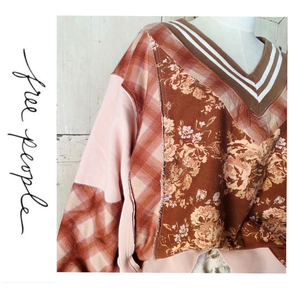 NWT Free People Lucy Sweatshirt Farmhouse Combo